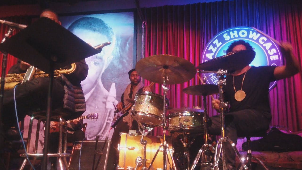 Makaya McCraven 12/4/21 - Early Show - Chicago, IL @ The Jazz Showcase