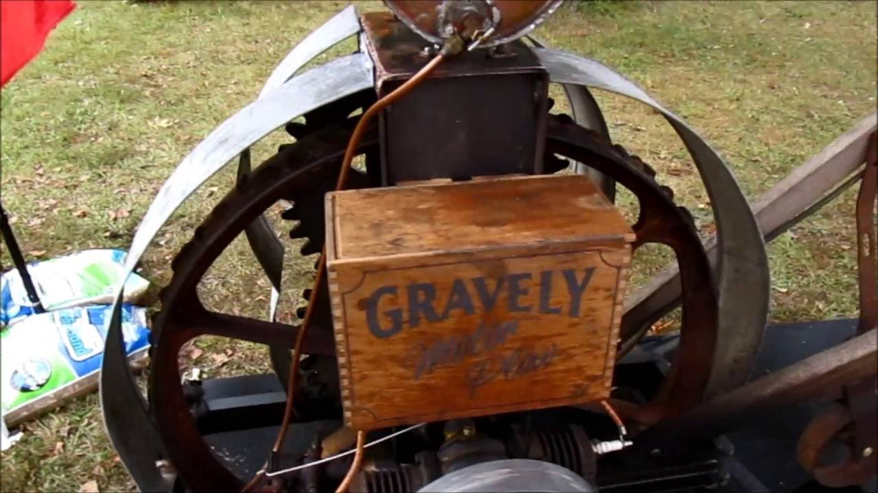 2016 Gravely Mow In Walk Around Part 4 Show Tractor Tents Point Pleasant WV