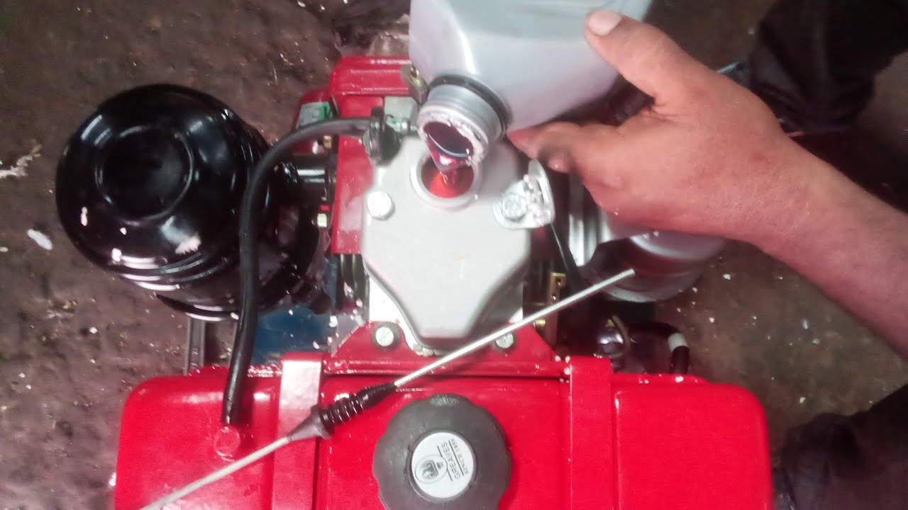 Diesel Engine Vibrator 5 HP (Greaves) with 60 MM Needle Set.