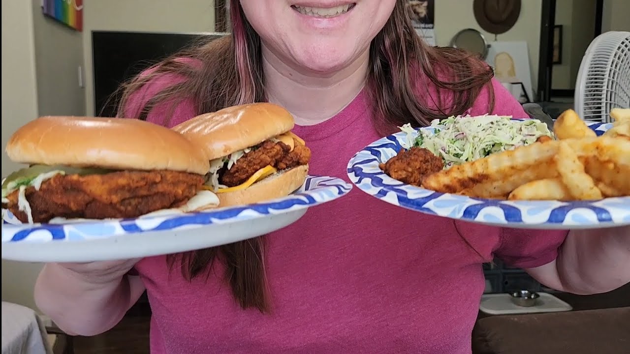 Dave's Hot Chicken. The 1 Million Sculville Tender was so Painfully Spicy, I Ended Video ASAP. 🔥 🐔