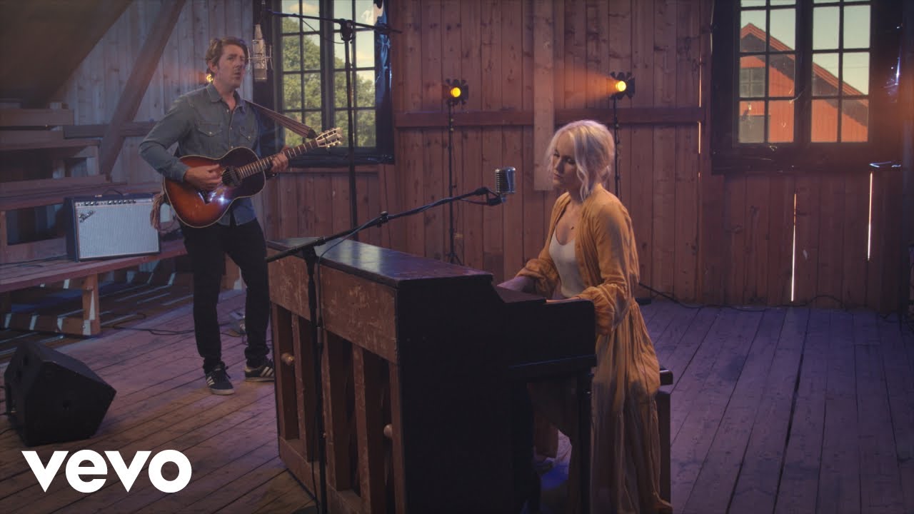 Odd Nordstoga, Eva Weel Skram - Tru