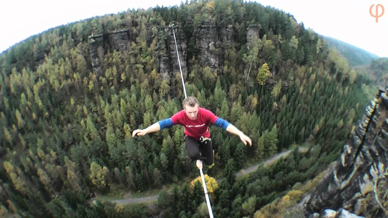 Levitation - Europe&acute;s longest highline