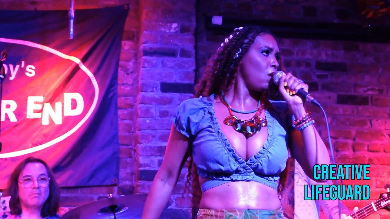 Jessie Wagner - 'Stuck in My Own Way' At The Bitter End