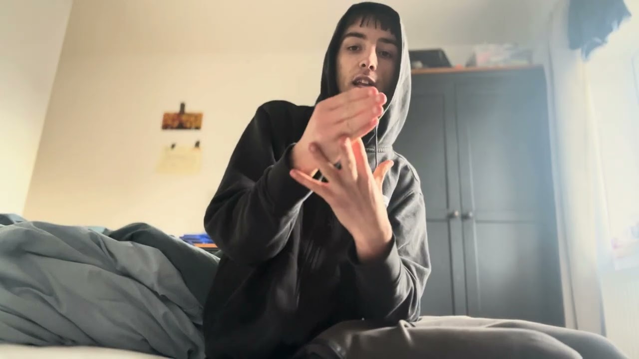 Wrist and Hand Exercises / Stretches for Gamers (warm up/down)