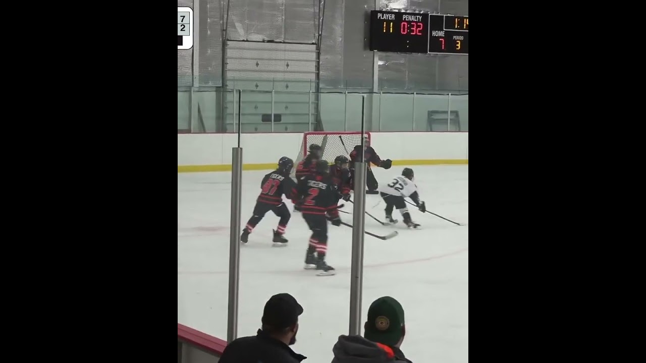 Ben with some quick decisions in a tight space 