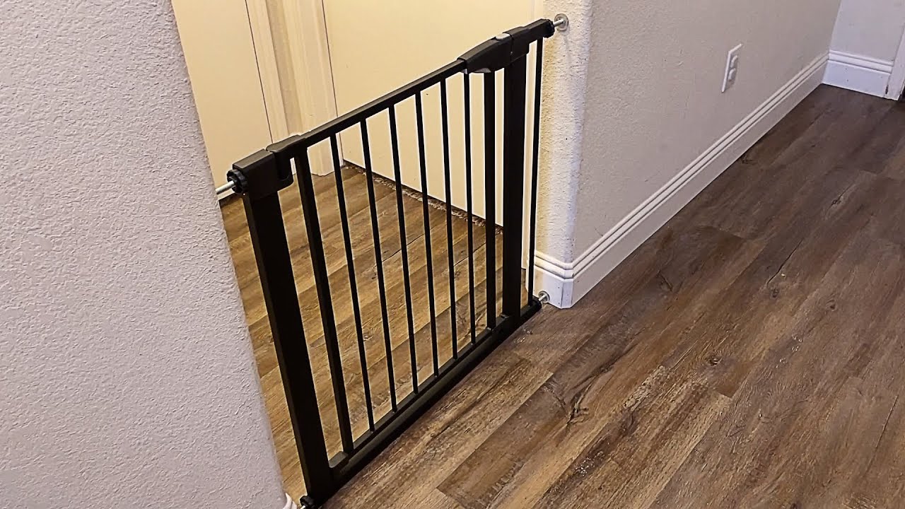 Sycyh Baby Toddler and Pet Gate Review - SOLID Construction