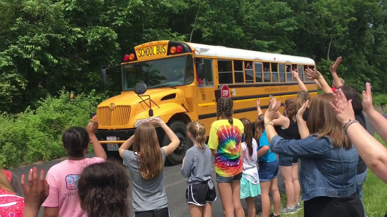 McCormick Elementary Sixth Grade Last Walk And Buses