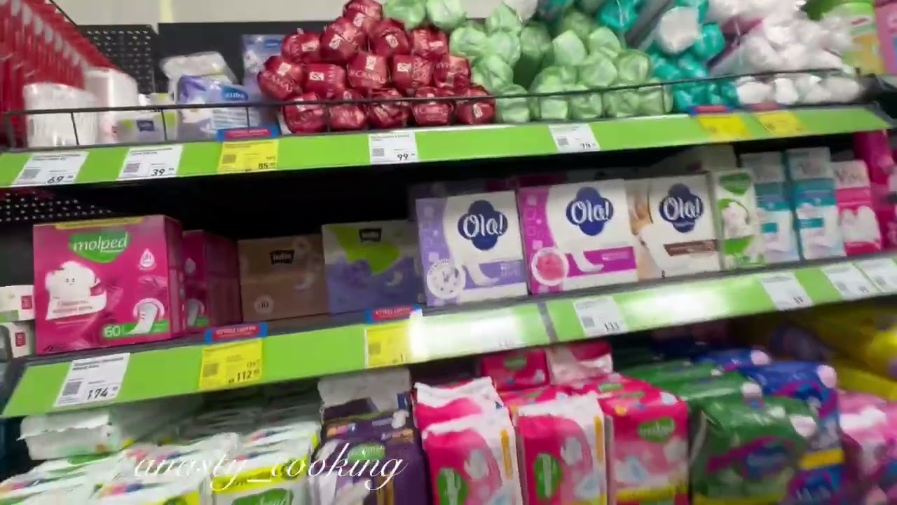 ЧТО КУПИЛА? Спонтанный обзор Фикс Прайса на районе. Плюс наша районная столовая. 