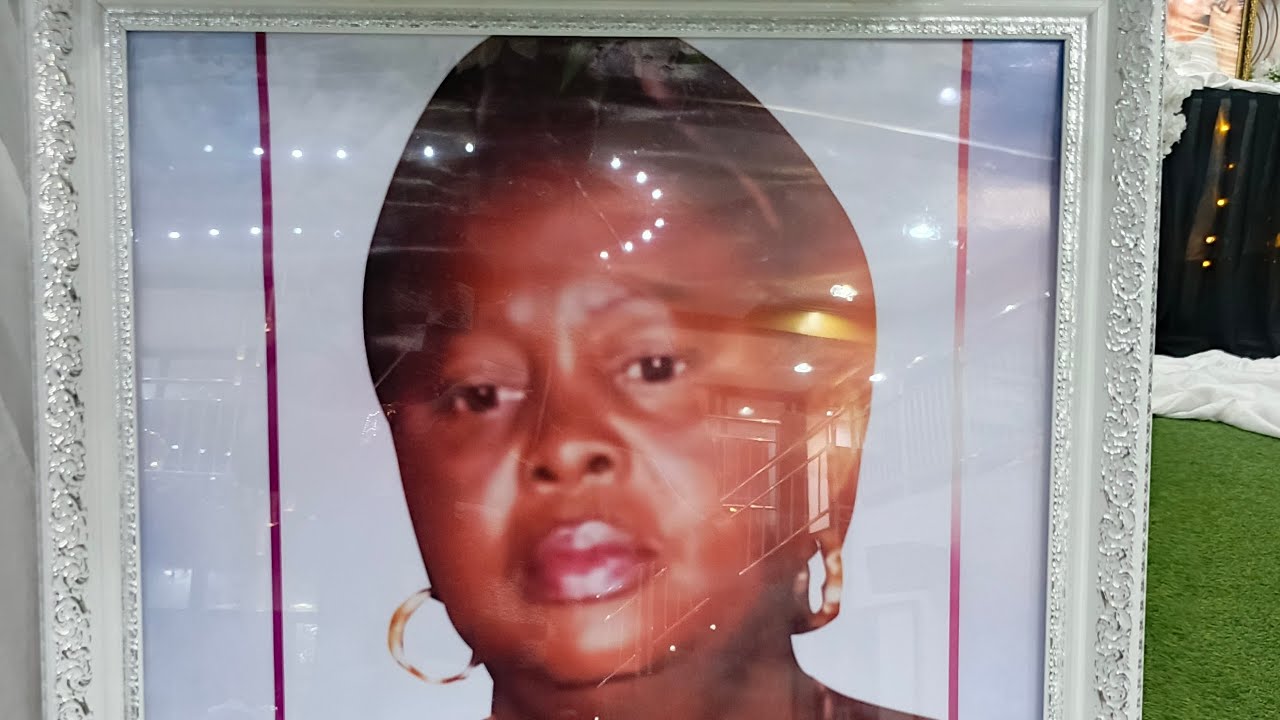 LA VEILLÉ MORTUAIRE ORGANISÉ EN MÉMOIRE DE MAMAN ALPHONSINE MOLOKO LIKENGE