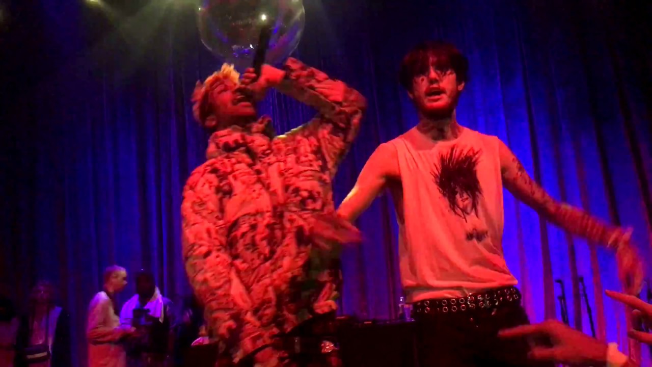Lil Peep feat. Lil Tracy - Cobain (Live in LA, 12/14/16)