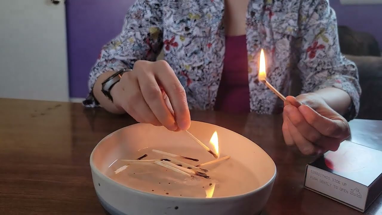 Playing With Matches ASMR (No Talking) *Match Lighting, Match Striking, Putting Match Out in Water*