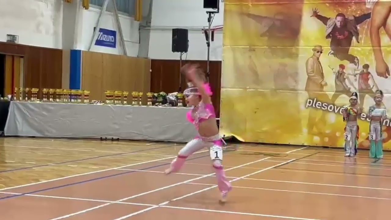 LANDY dance company - Klára Landsmannová