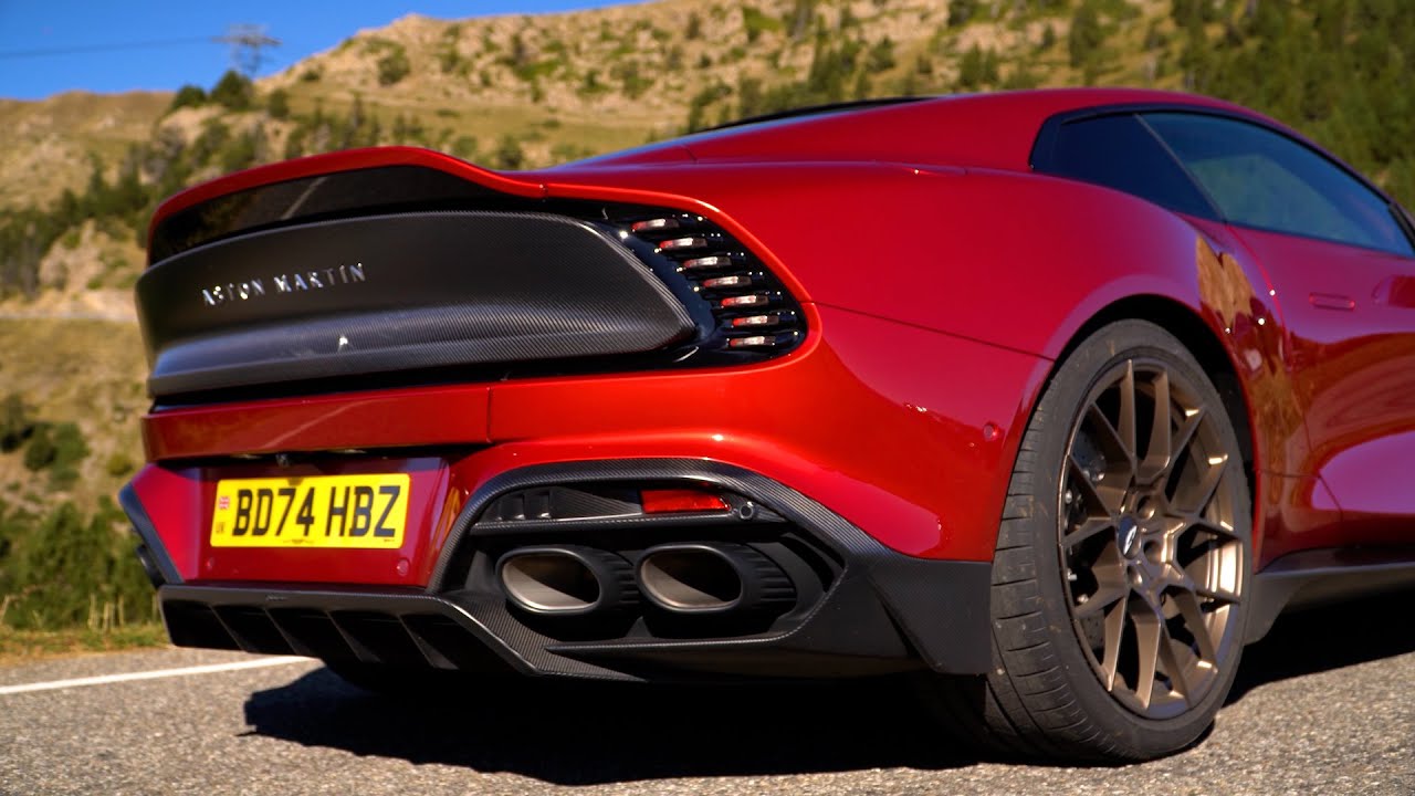 El rugido del Aston Martin V12 biturbo: Andorra descubre a la bestia | Gearbox