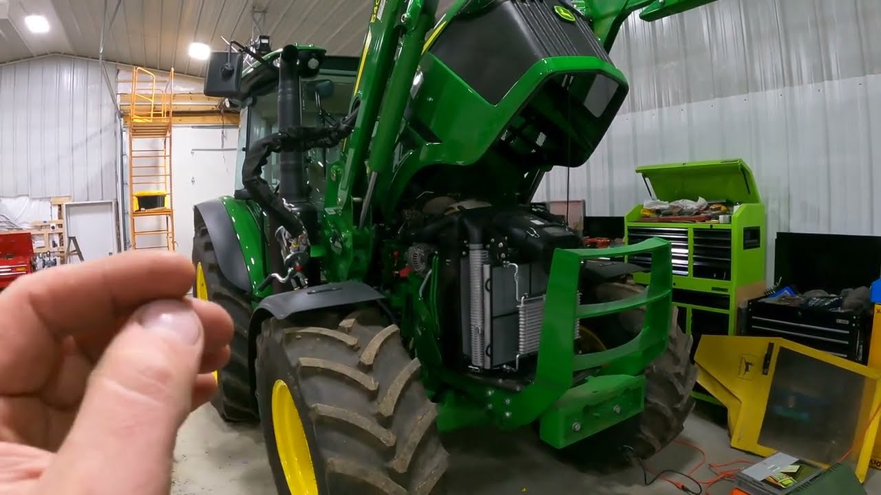John Deere 5090M 5125R Emissions System Overview, EGR, DOC, SCR And Exhaust Brake