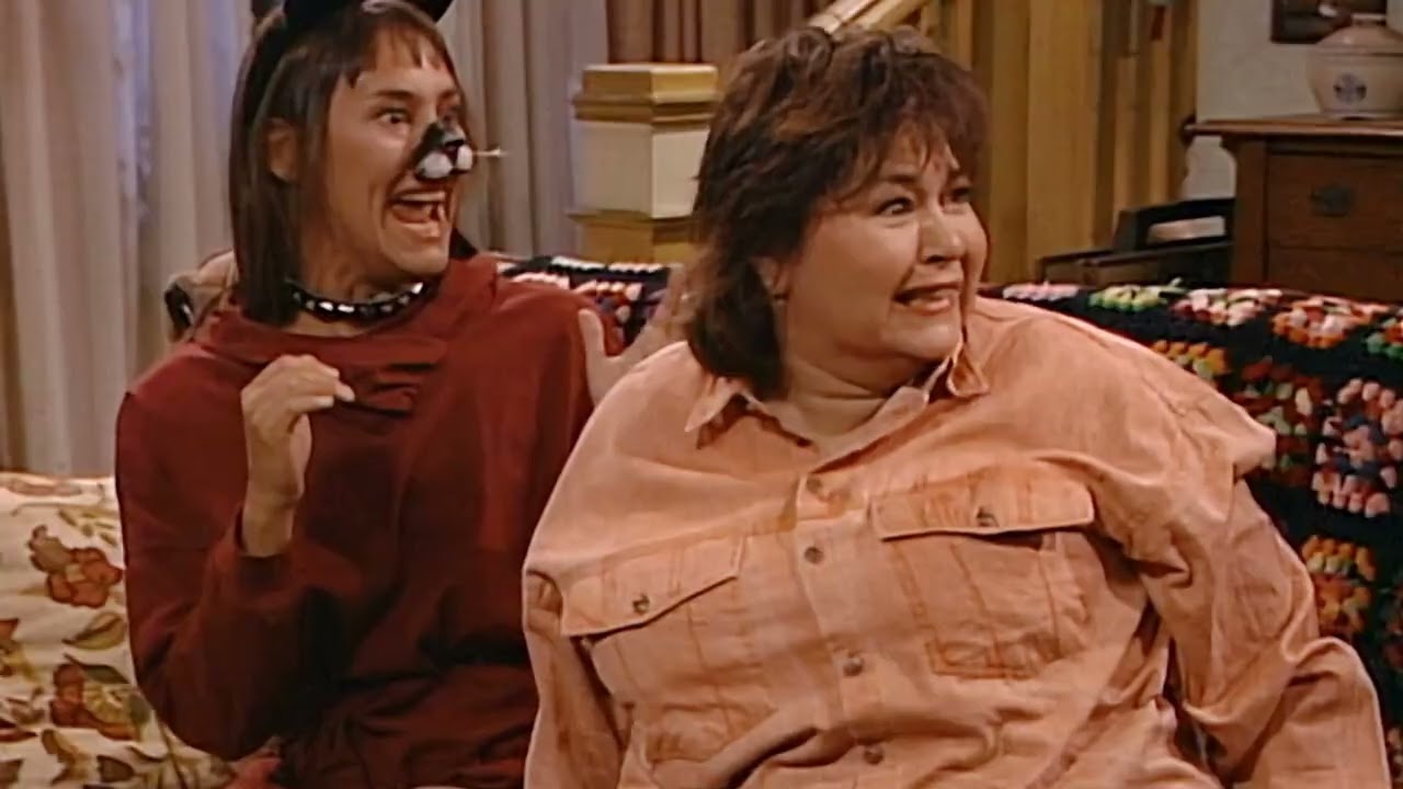 DJ Wants to Be a Witch for Halloween… and Dan LOSES IT 🧙‍♂️💥 | Roseanne’s Wildest Costume Clash