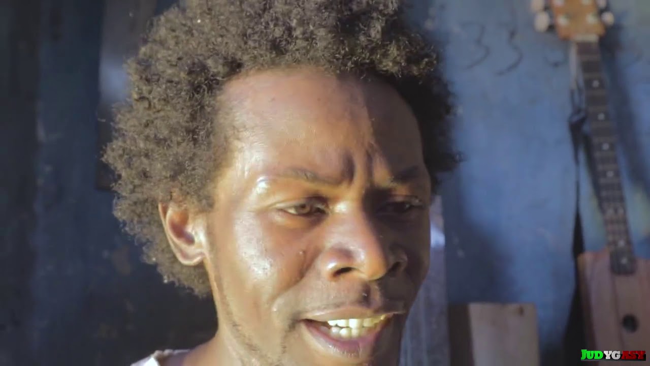 Za Thony instrument kabôsy