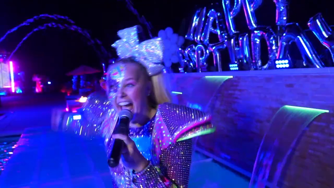1 HOUR OF JOJO SIWA LIVE!