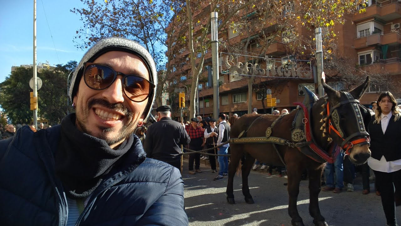 Cabalgata de las tres vueltas de san Andreu de palomar 