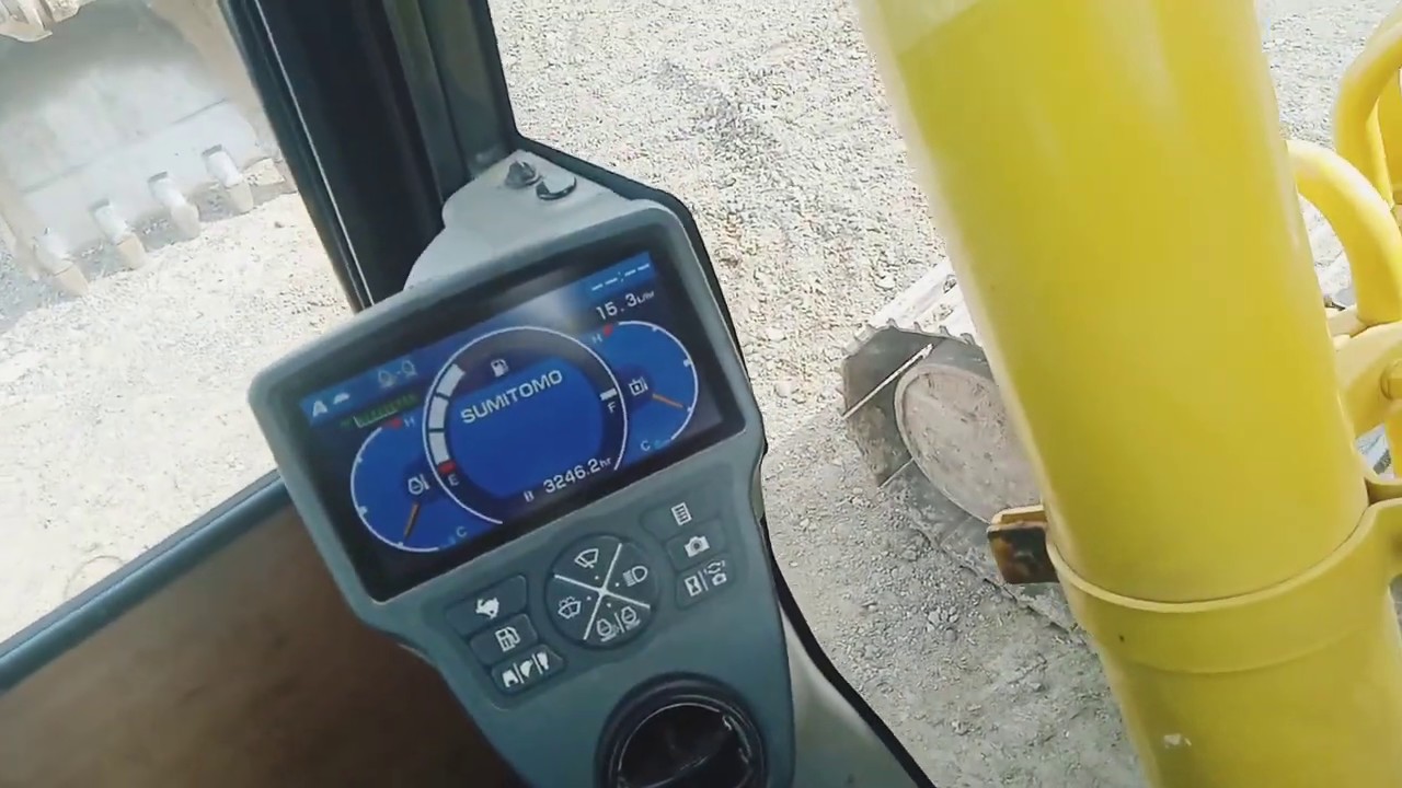 Pengoperasian monitor excavator Sumitomo sh210-6