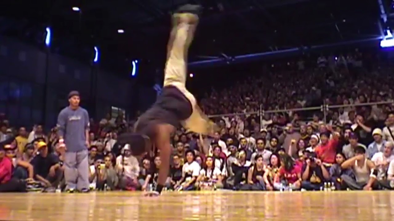 Remind & Crumbs (Style Elements) vs. Erik & Iron Monkey (Rhythm Bugz) | 2002 Lords of the Floor.