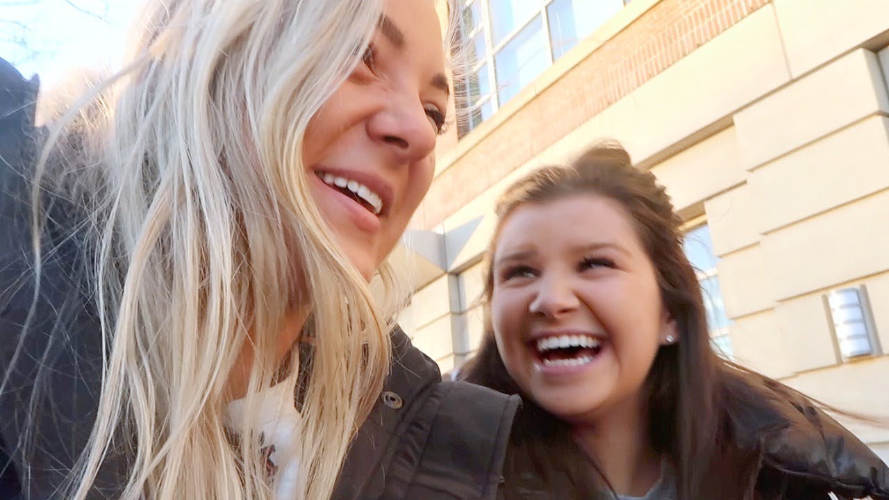 ABBIE HAS MONO!? | VLOGMAS DAY 6