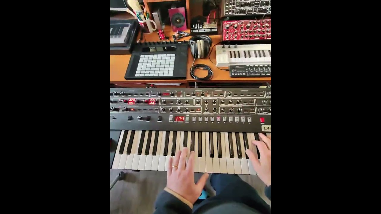 Bette Davis Eyes - Prophet 6