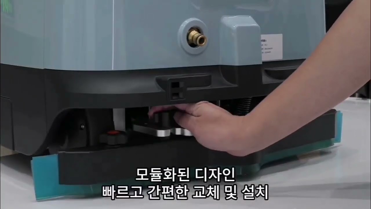 globabot autonomous clean robot #floorrobot #cleanrobot #vacuumcleaner #floorcleaning