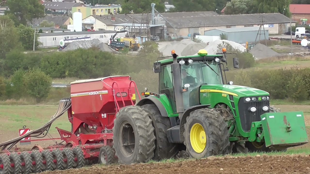 JOHN DEERE 8530 & HORSCH Pronto 9DC .