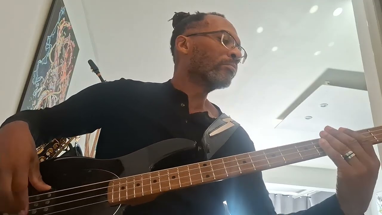 deantown (Vulfpeck) cover  by P J-A