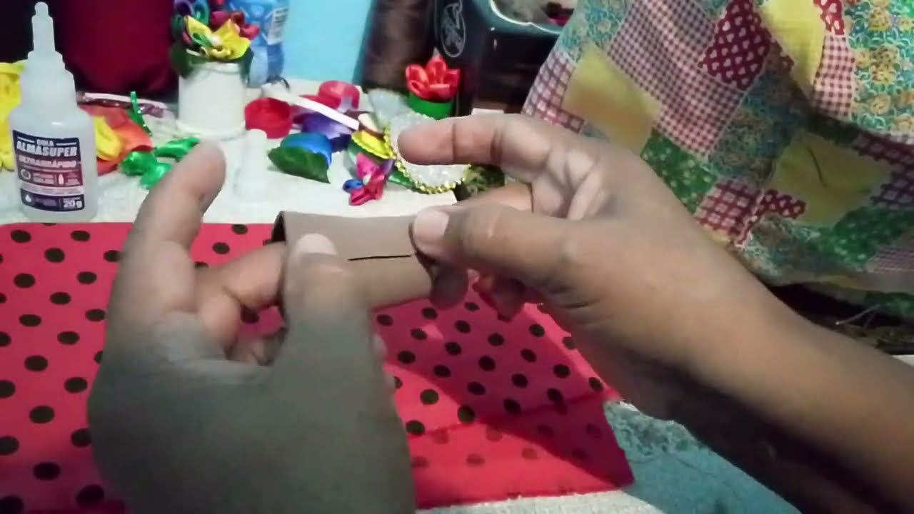 Cestinha imã de geladeira com sobras de EV A.#canaldadora 