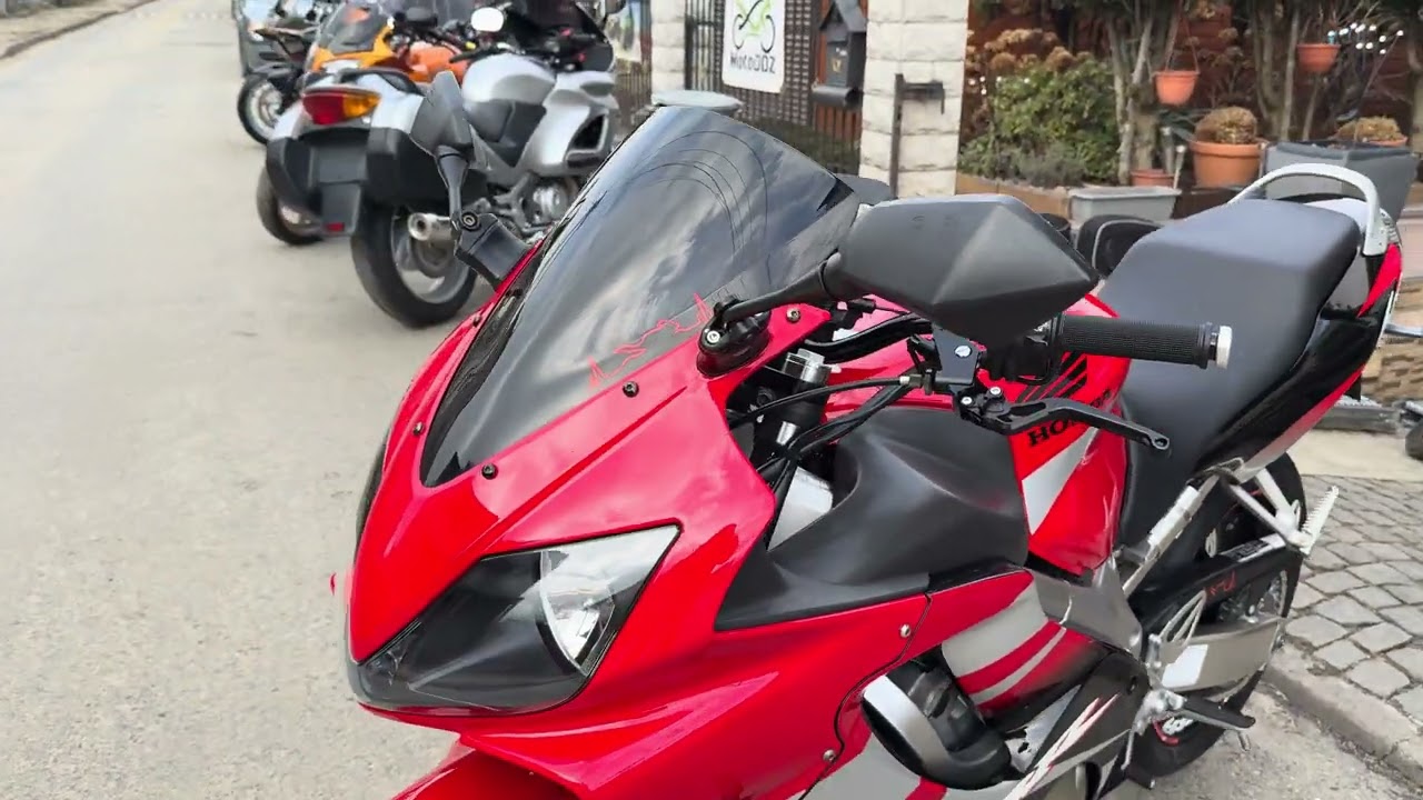 Honda CBR600 F4i