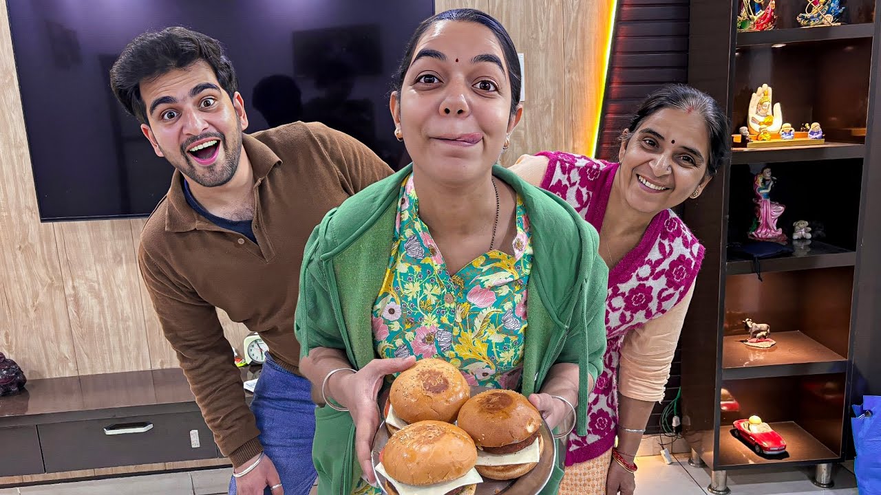 Niharika Ne Banaya Burger 🤣