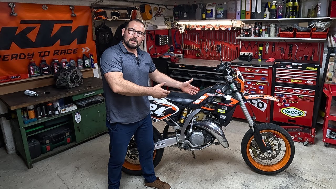 J'ai mis la main sur une rareté, mais elle est bien malade - Gasgas 125 2004 Supermot d'origine !