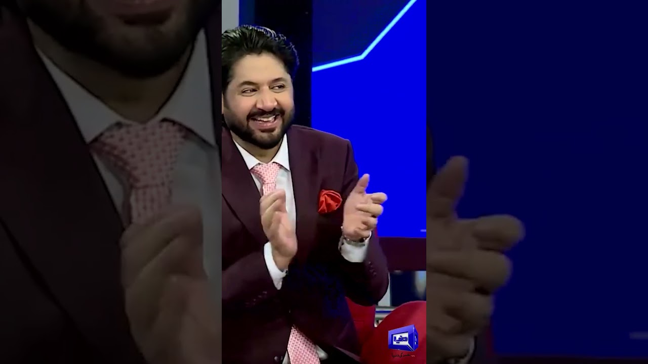 Rashid Kamal Roasts the Comedians on Arrival #short #imranashraf #mazaqraat