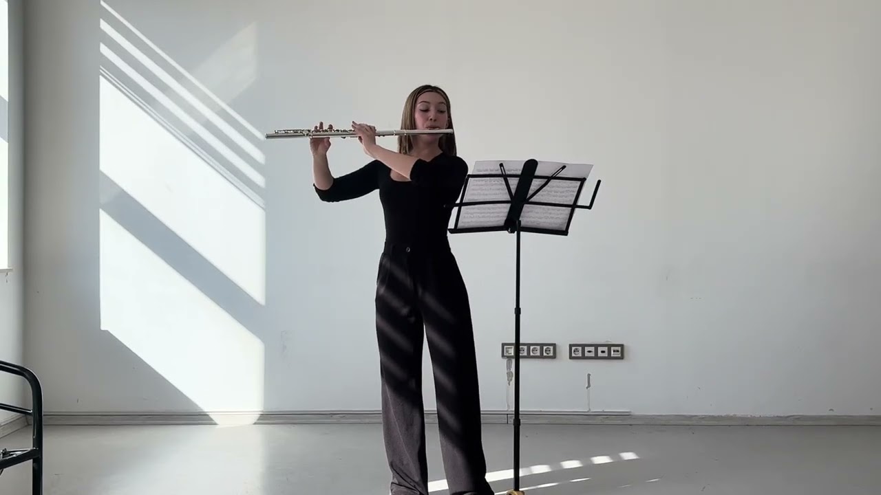 Telemann 12 Fantasie No.5