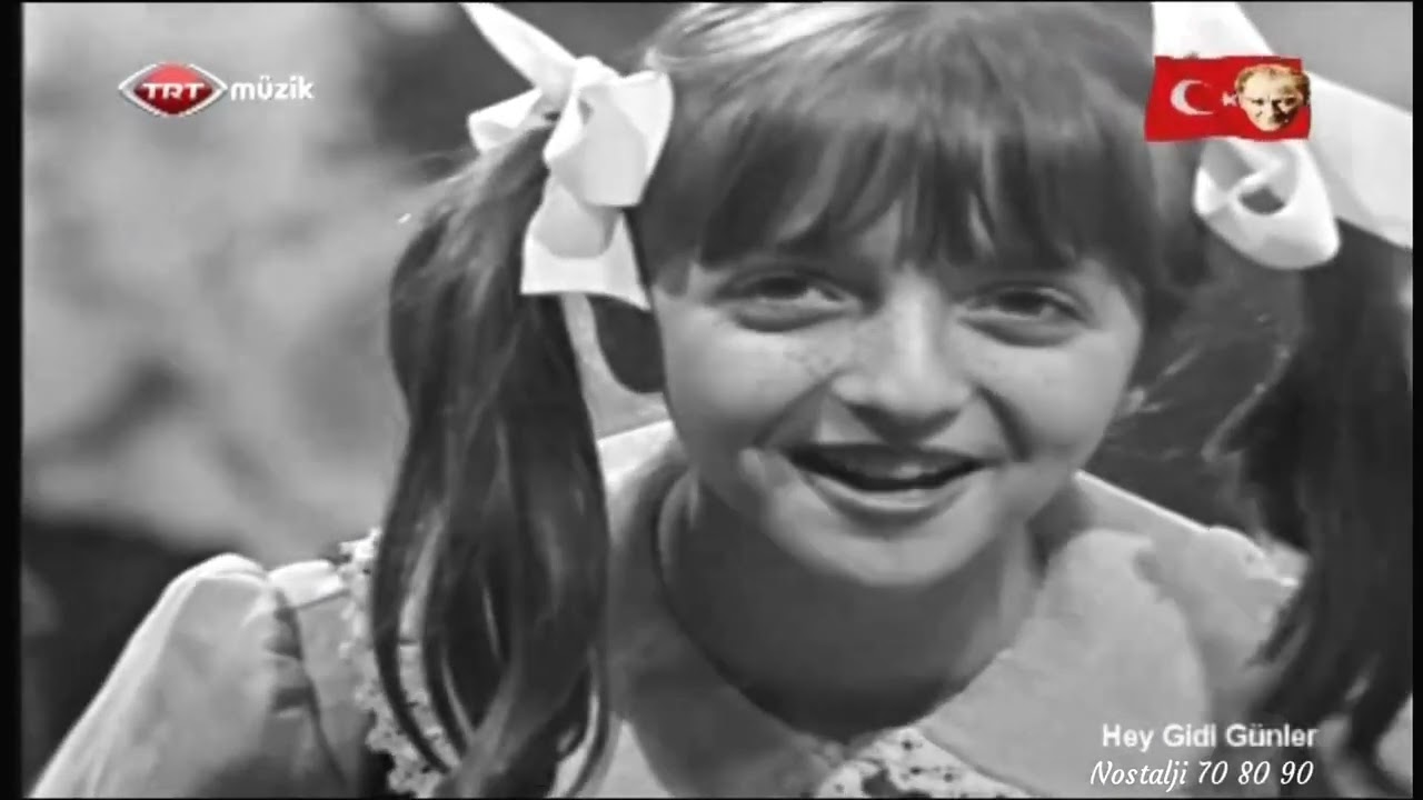 Ayça ve Elma Şekerleri - 