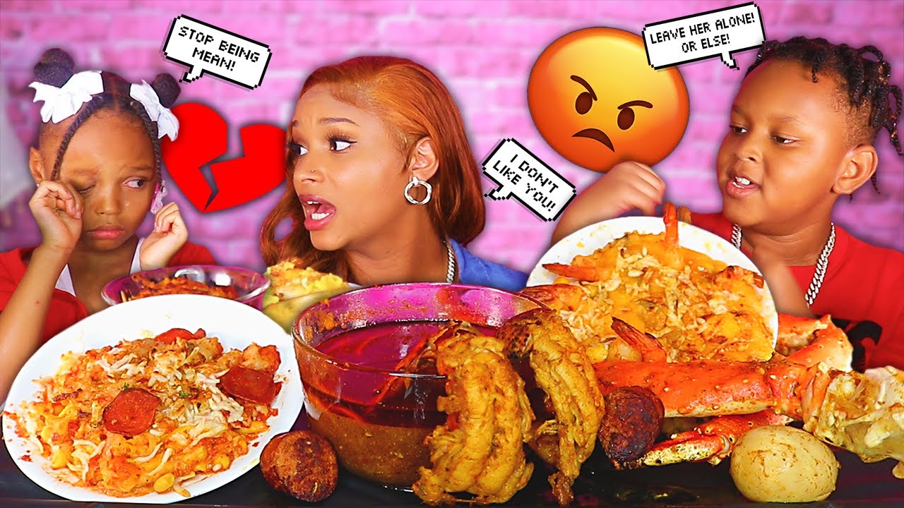 БЫТЬ ЗЛО для ЛАЙЛЫ, чтобы увидеть JUJU React PRANK (LOBSTER CRAB MAC N CHEESE SEAFOOD MUKBANG)