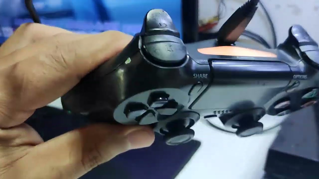 Controle de Playstation 4 Não carrega! Técnico condenou controle do cliente kkk!
