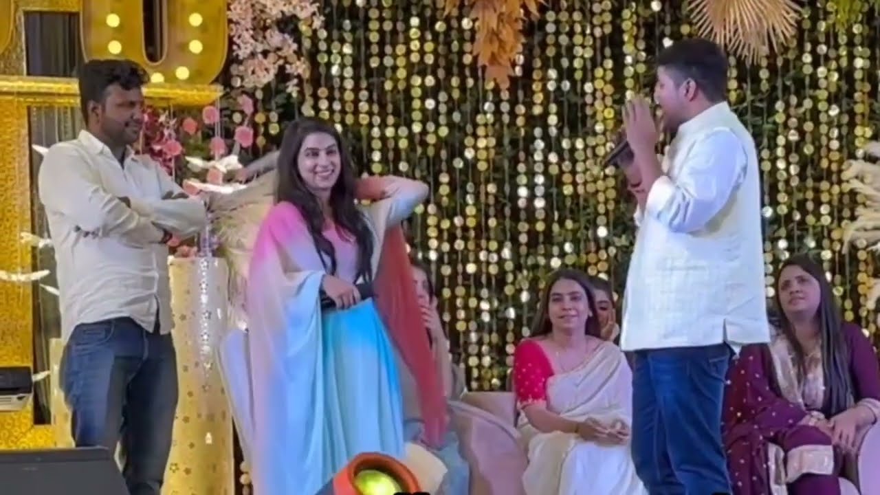 #golu_raja और #karinapandey में जोर दार मुकाबला Stage Show #hemapandeystageshow #golugoldstageshow