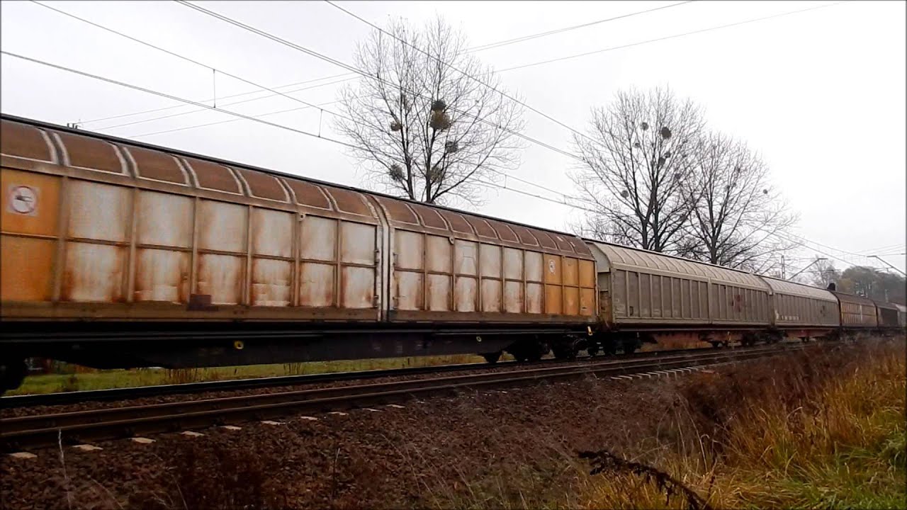 16 pociągów na E20 w Łowiczu 9.11.2014.
