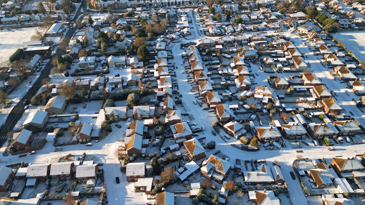 FIRST SNOWFALL OF 2026 WINTER