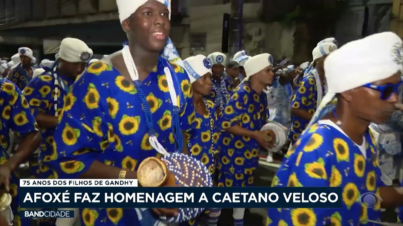 Filhos de Gandhy celebram 75 anos e desfilam com tema 'Beleza Pura' - Band Cidade
