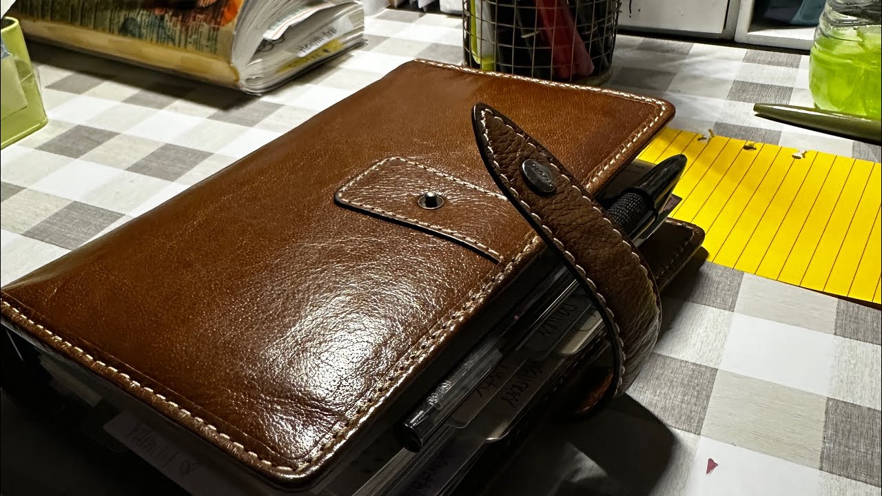 Franklin Covey Compact Inserts in Filofax Malden
