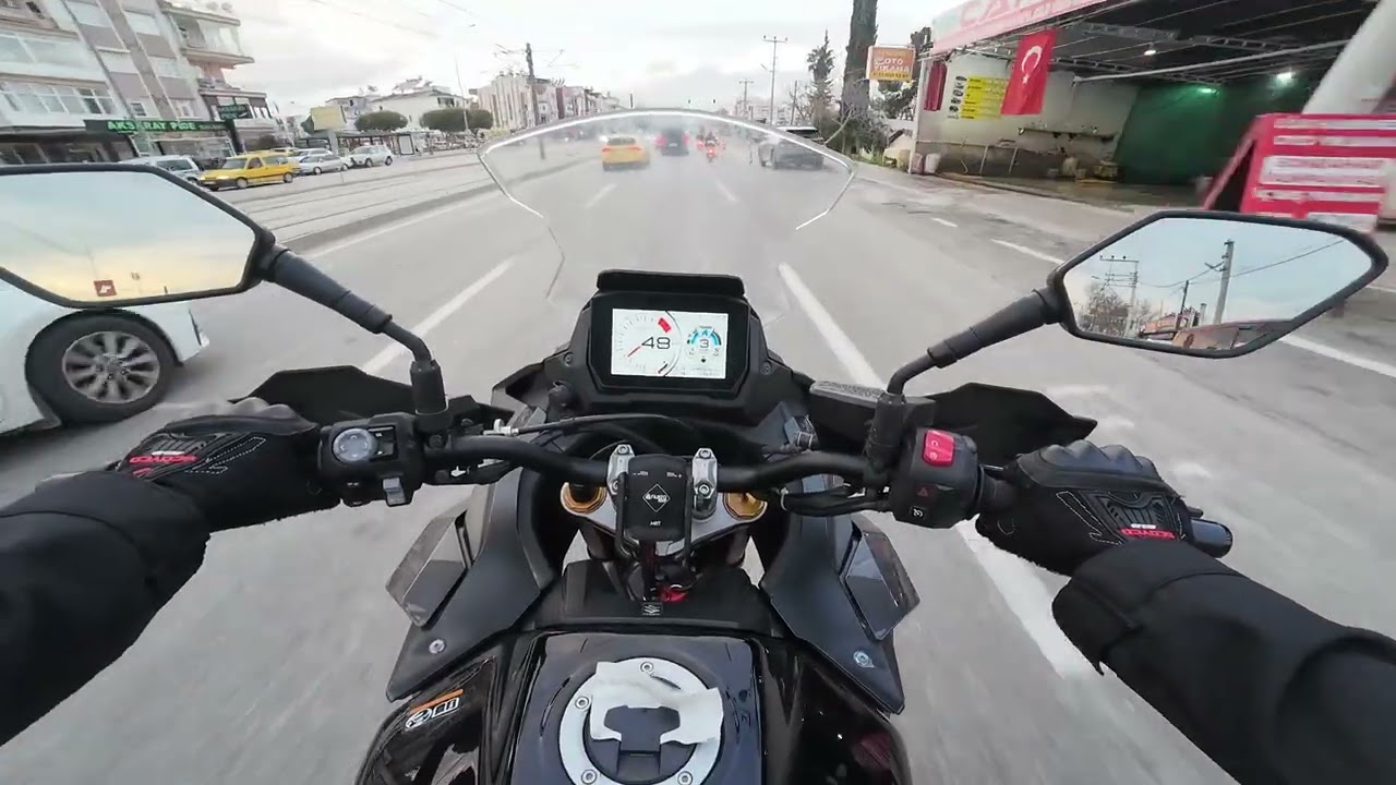 NE OLUYOR LAYNN 😂 #suzukigsxs1000
