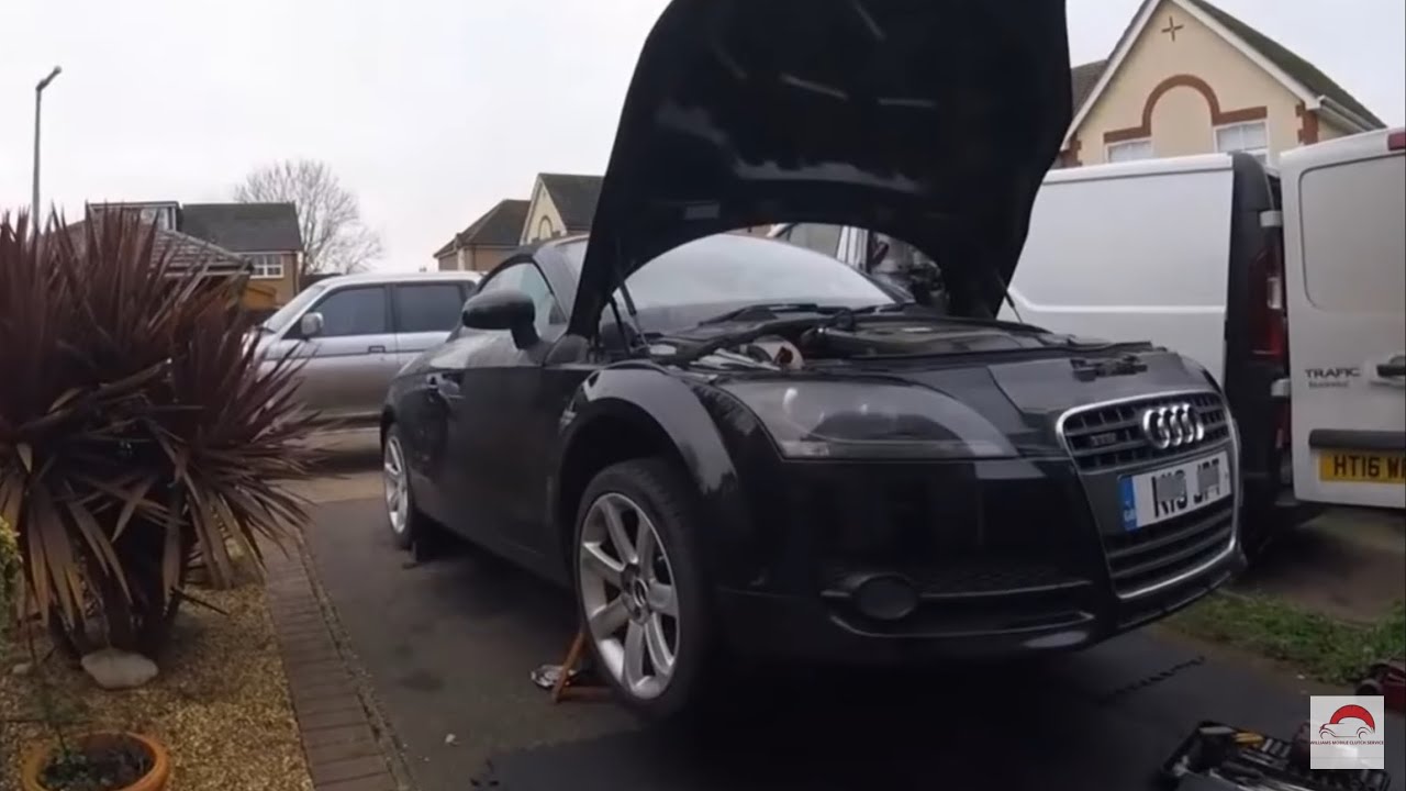 2007 AUDI TT ROADSTER 2.0L TFSI Clutch Replacement