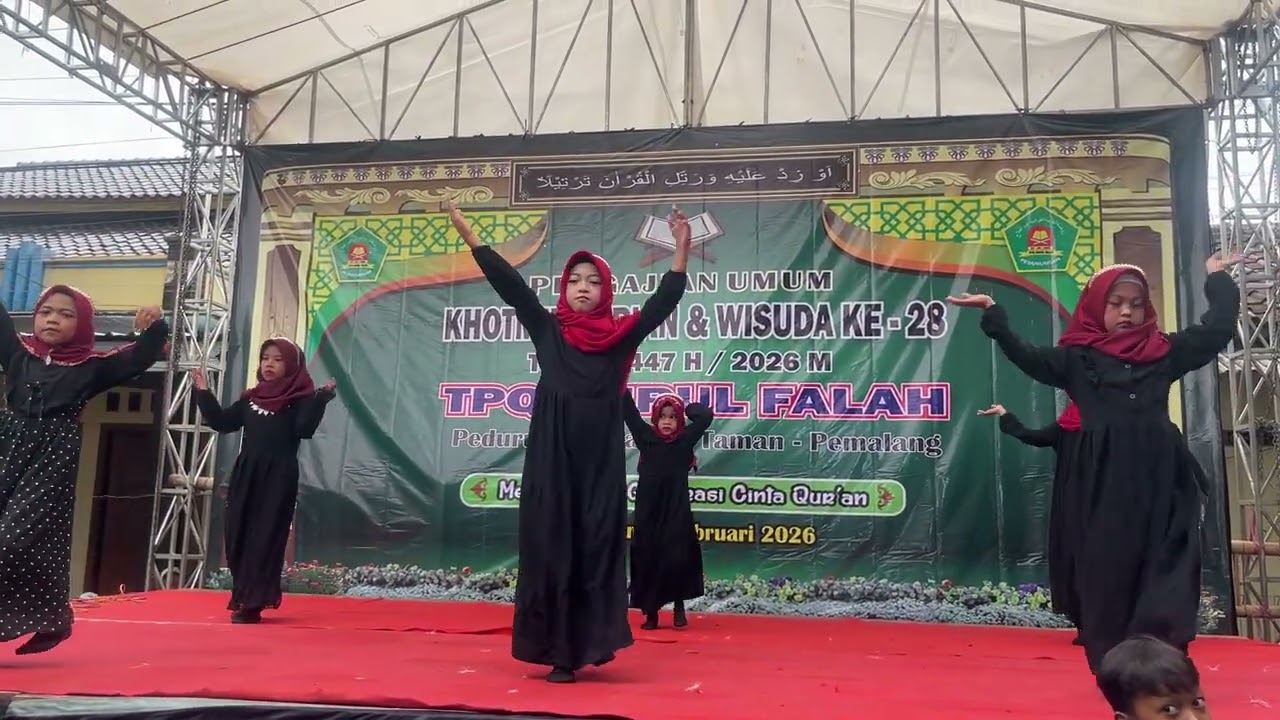 Tari barakallah-acar khatam TPQ