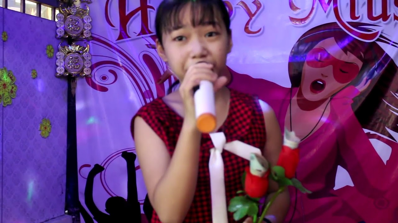 Thiệp hồng anh viết tên em - Bé Hà Vi - Giọng ca độc đáo