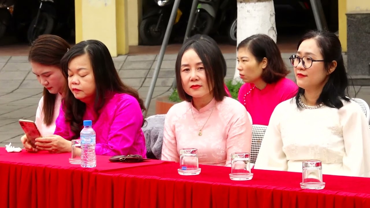 clip TIEU HOC CAM PHA DON TET 2026