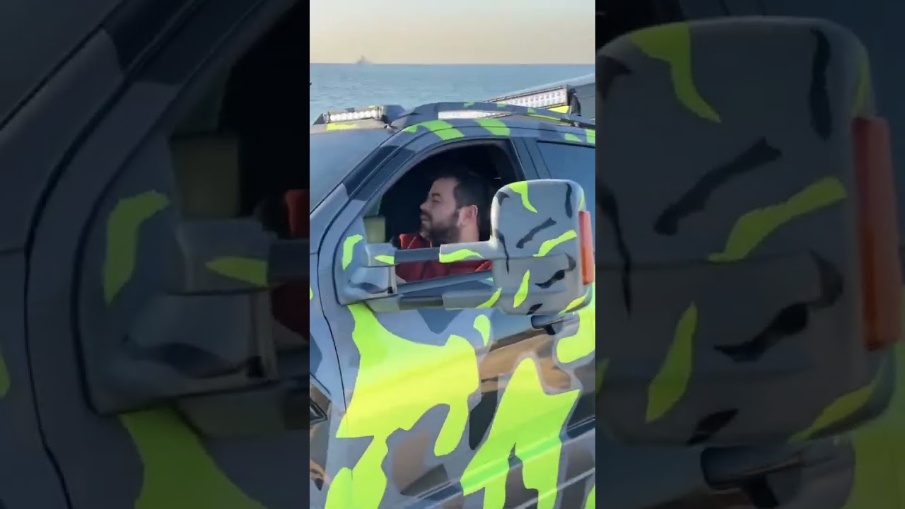 Bak bak duruşa bak ! 