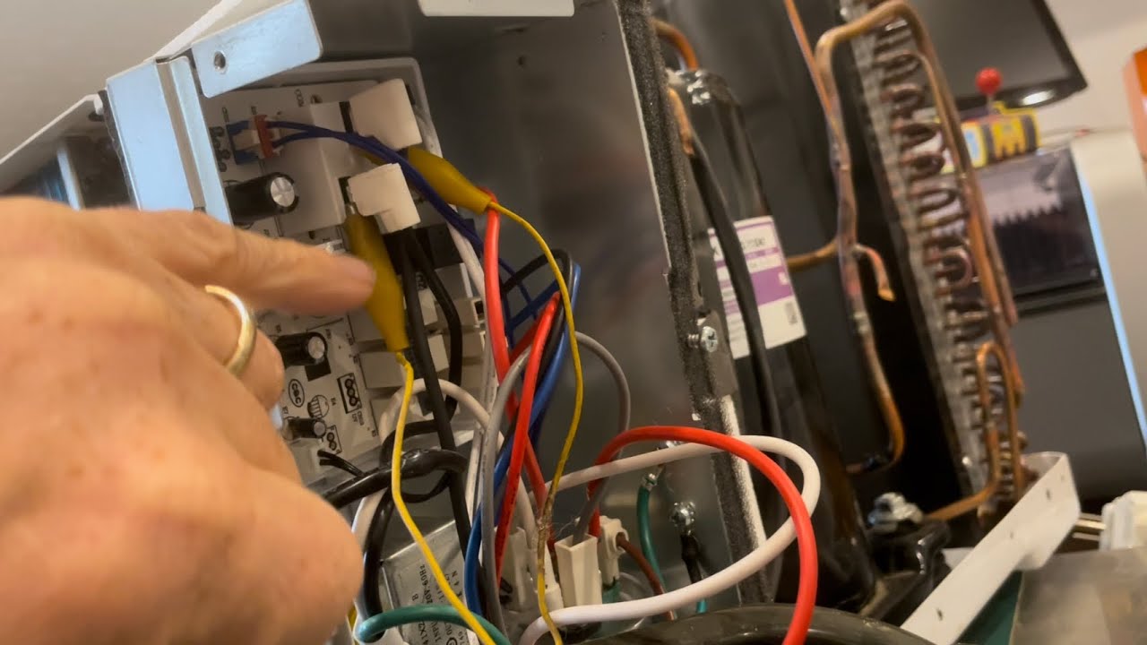 “testing” window air conditioner COMPRESSOR and refrigerant levels (diagnostic)